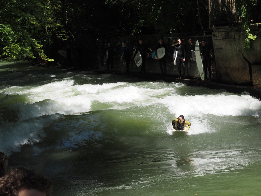 Englischer garten surfen